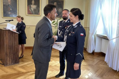Uroczysta-zbiorka-rawickich-funkcjonariuszy-w-Ratuszu-046