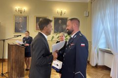 Uroczysta-zbiorka-rawickich-funkcjonariuszy-w-Ratuszu-052