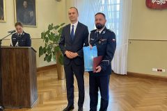 Uroczysta-zbiorka-rawickich-funkcjonariuszy-w-Ratuszu-071