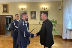 Uroczysta-zbiorka-rawickich-funkcjonariuszy-w-Ratuszu-076